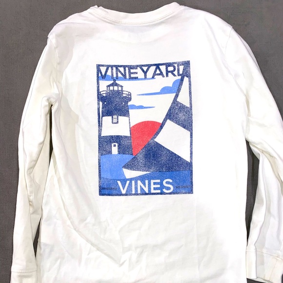 Vineyard vines long sleeve - Picture 1 of 2
